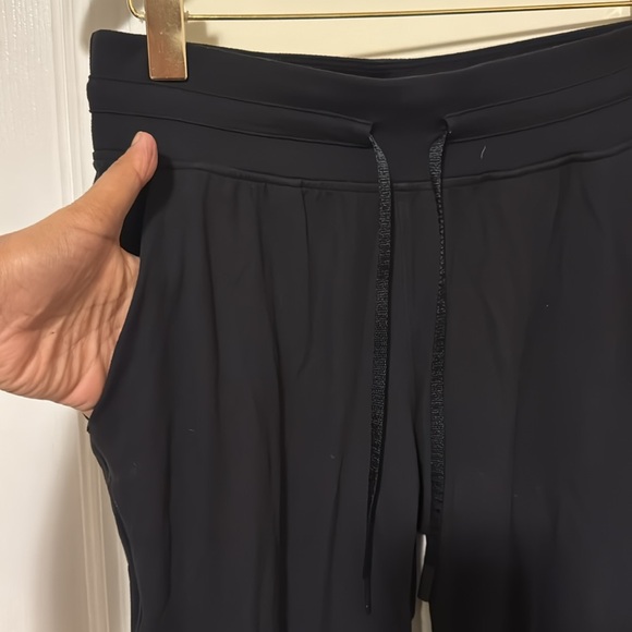 Lululemon joggers - Picture 4 of 8